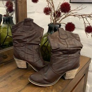 Zodiac brand brown boots